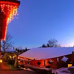 Bed & Breakfast 4epoxesxenonas 3*