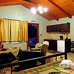 4epoxesxenonas 3* Synikia Mesi Trikalon